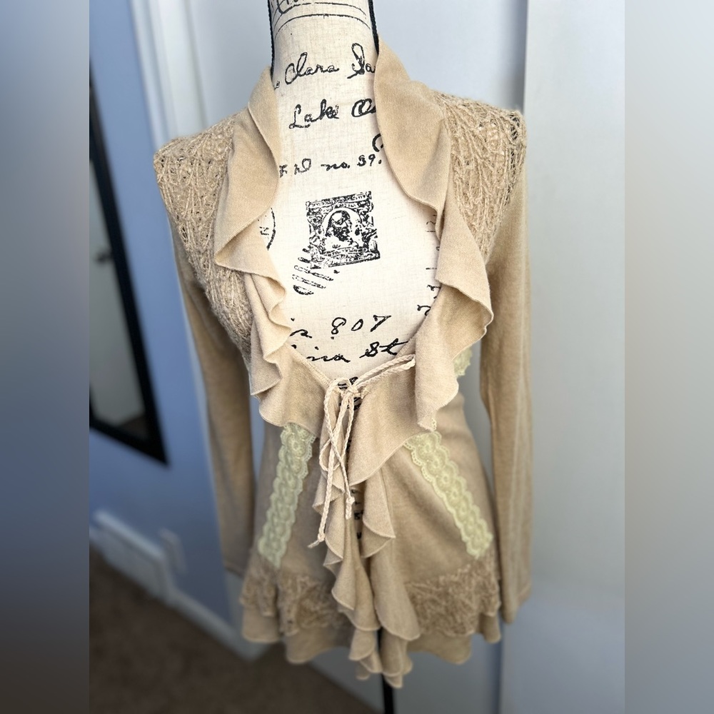 Aniina Bohemian and‎ laced cardigan - Picture 3 of 10